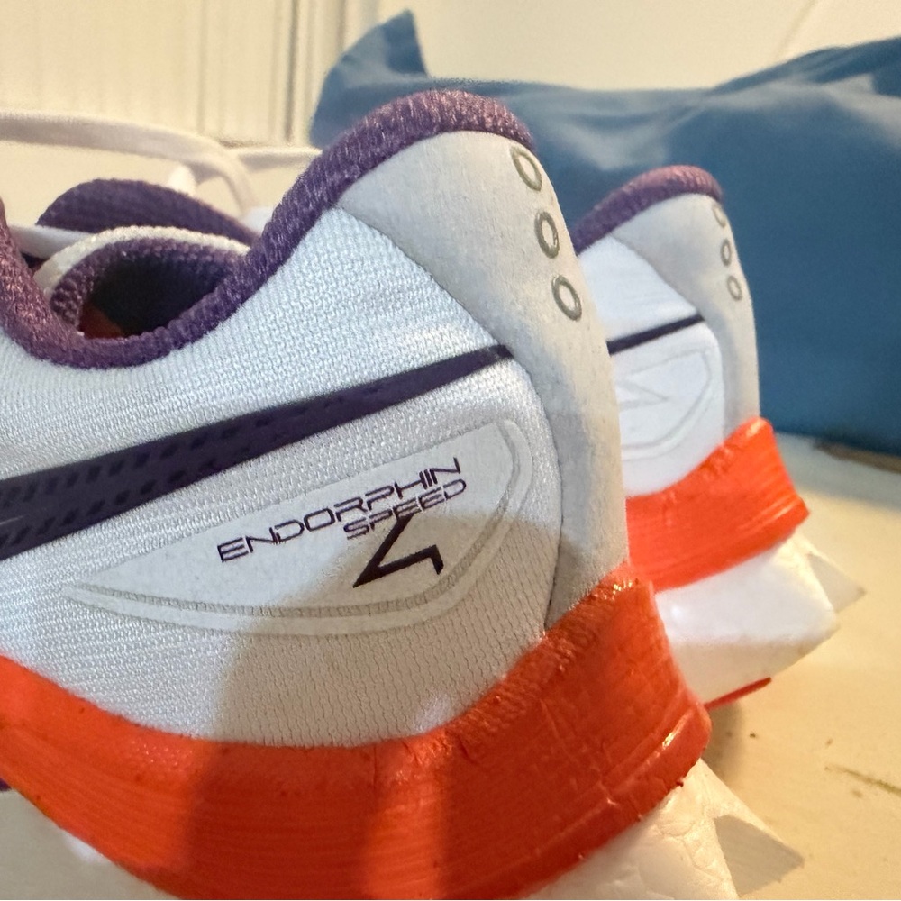 Saucony Endorphin Endorphin Speed - Picture 6 of 11